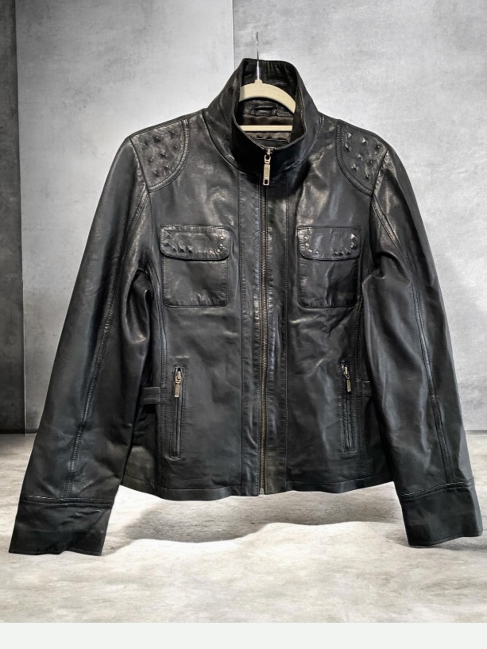Plonked 💯% Cur Black Leather Made in India Size M